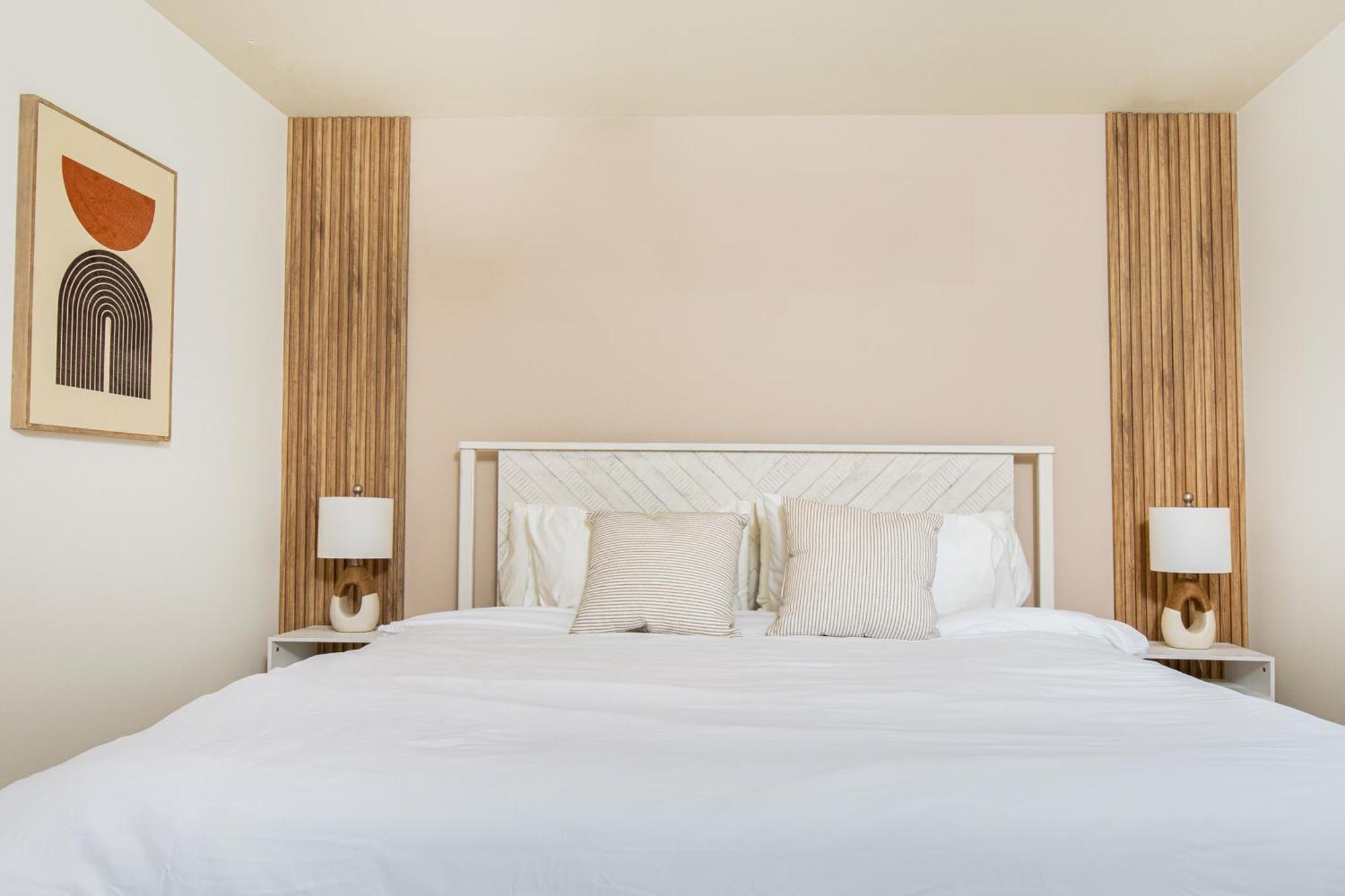 The Boho Bliss - Lakeview Elegance 3Miles Downtown Naples Ngoại thất bức ảnh